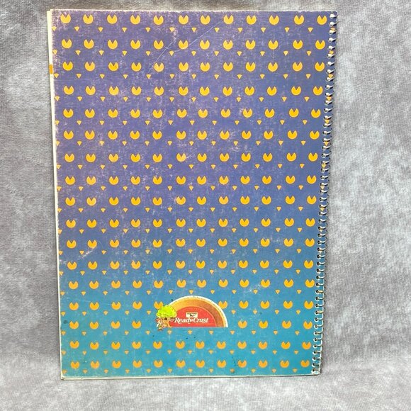 Classic American Pies Cookbook By Ready Crust 1984 - Picture 6 of 6